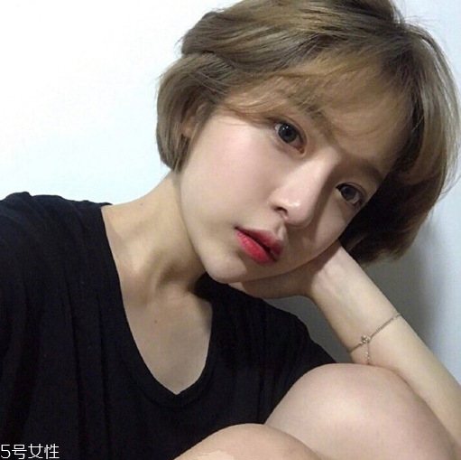 染發(fā)哪種顏色好看 染發(fā)哪種顏色顯白 染發(fā)哪種顏色好看 染發(fā)哪種顏色顯白