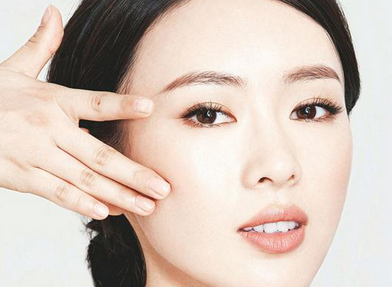 眼霜可以增長(zhǎng)睫毛嗎？眼霜可以讓睫毛變長(zhǎng)嗎？