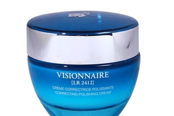 面霜是素顏霜嗎？用素顏霜還要用面霜嗎？