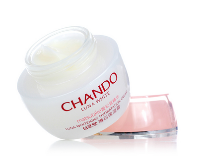 面霜晚上涂睡覺(jué)可以嗎？晚上涂面霜對(duì)皮膚好嗎？