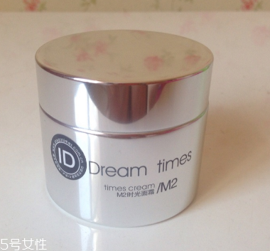 面霜晚上涂睡覺(jué)可以嗎？晚上涂面霜對(duì)皮膚好嗎？