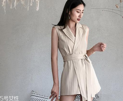 白領上班穿什么衣服？白領mm穿搭圖片