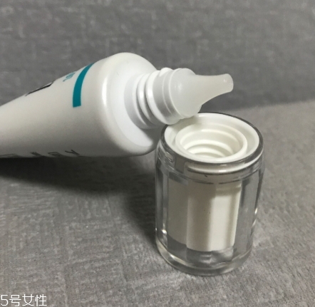 珂潤眼霜怎么樣？珂潤眼霜使用心得