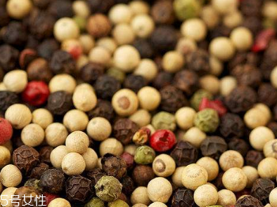 白胡椒可以吃嗎？白胡椒怎么吃？