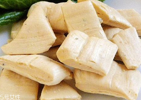 姜糖是酸性還是堿性？姜糖是酸性嗎？