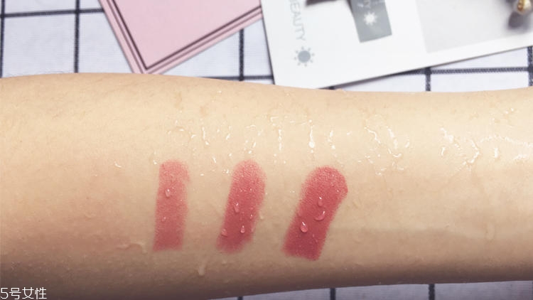 雅詩蘭黛420適合年齡 雅詩蘭黛420適合什么場合 雅詩蘭黛420適合年齡 雅詩蘭黛420適合什么場合