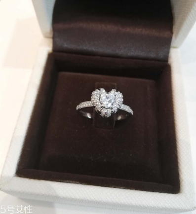 鉆戒有開口的嗎？鉆戒有沒有活口的？