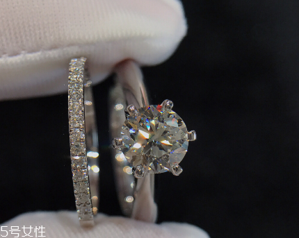 鉆戒用什么清洗會亮？鉆戒用什么洗最好？