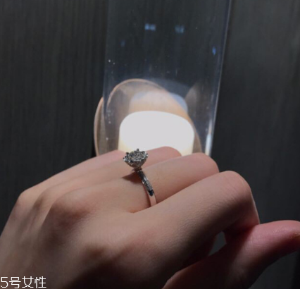 鉆戒一克拉多少錢？2018鉆戒一克拉市場價(jià)位