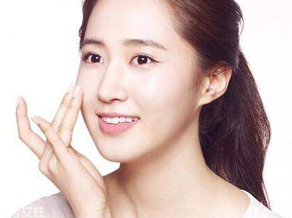 祛痘手術(shù)會(huì)留疤痕嗎 祛痘手術(shù)有沒有風(fēng)險(xiǎn) 祛痘手術(shù)會(huì)留疤痕嗎 祛痘手術(shù)有沒有風(fēng)險(xiǎn)