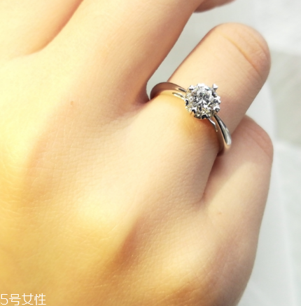 鉆戒上的鉆石掉了怎么辦？鉆戒的鉆掉了怎么處理？