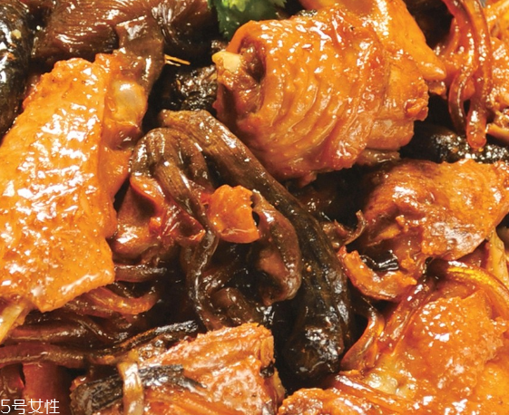 榛蘑是發(fā)物嗎？皮膚過敏的人能吃榛蘑嗎？