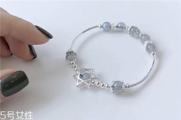 月光石有什么寓意？月光石的寓意是什么？