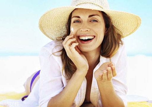 防曬霜進(jìn)眼睛了怎么辦？防曬霜進(jìn)眼睛了如何處理？