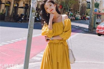 夏天穿什么顏色連衣裙好？夏天適合什么顏色連衣裙？