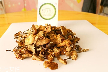 榛蘑和海帶能一起吃嗎？榛蘑和海帶怎么做？