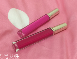 雅詩蘭黛戀愛唇釉有幾種質(zhì)地 雅詩蘭黛戀愛唇釉試色 雅詩蘭黛戀愛唇釉有幾種質(zhì)地 雅詩蘭黛戀愛唇釉試色