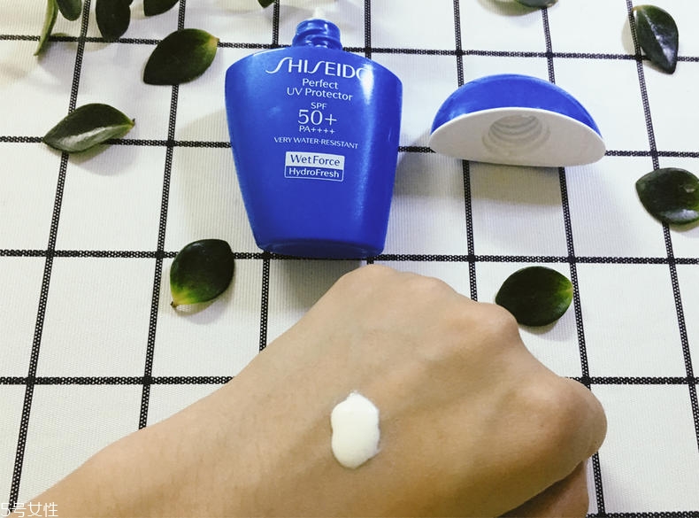 資生堂藍胖子成膜快嗎 資生堂藍胖子多久能成膜 資生堂藍胖子成膜快嗎 資生堂藍胖子多久能成膜