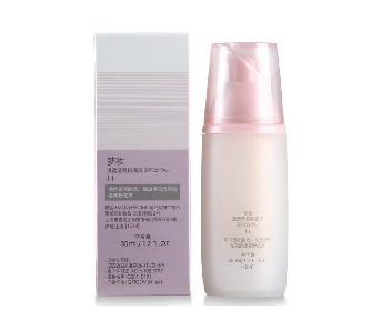 粉底液冷調(diào)和暖調(diào)區(qū)別 冷皮和暖皮的粉底液 粉底液冷調(diào)和暖調(diào)區(qū)別 冷皮和暖皮的粉底液