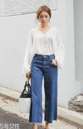 梨形身材穿什么長(zhǎng)裙顯瘦 大屁股粗大腿穿什么裙子好 梨形身材穿什么長(zhǎng)裙顯瘦 大屁股粗大腿穿什么裙子好