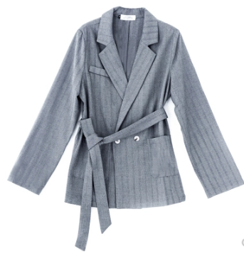 白色哈倫褲配什么衣服好看 白色哈倫褲怎么配衣服不出錯 白色哈倫褲配什么衣服好看 白色哈倫褲怎么配衣服不出錯