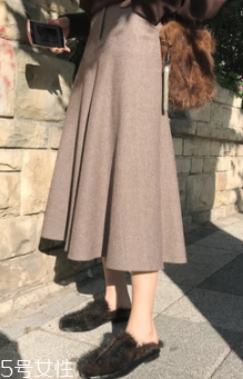 矮胖女生穿什么裙子好看 155穿什么裙子不顯矮 矮胖女生穿什么裙子好看 155穿什么裙子不顯矮