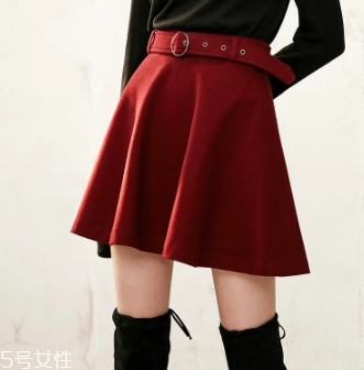 矮胖女生穿什么裙子好看 155穿什么裙子不顯矮 矮胖女生穿什么裙子好看 155穿什么裙子不顯矮