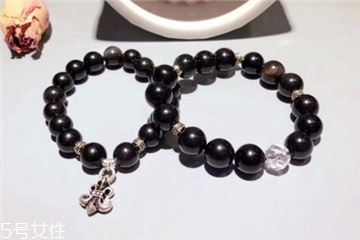 黑曜石手鏈怎么看真假？黑曜石手鏈真假鑒定