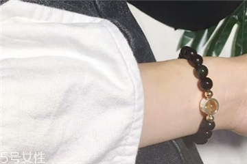 黑曜石手鏈怎么清洗？黑曜石手鏈清洗方法