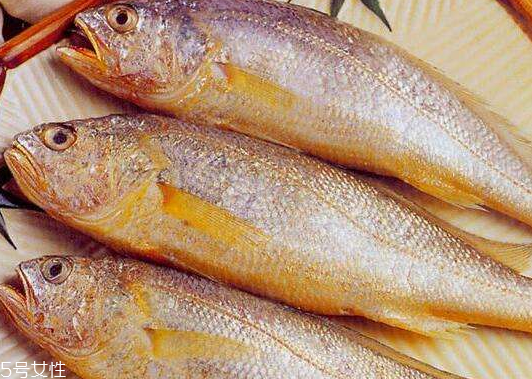 黃花魚去鱗嗎？黃花魚去內(nèi)臟嗎？