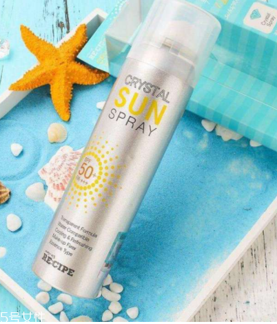 防曬噴霧晚上可以用嗎？防曬噴霧晚上用洗嗎？