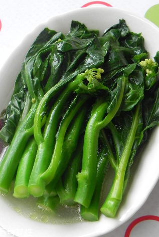 芥蘭可以和什么一起吃？芥蘭可以和豬心一起吃嗎？