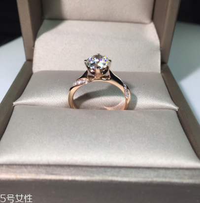 鉆戒在香港買便宜多少？鉆戒在香港買比較便宜嗎？