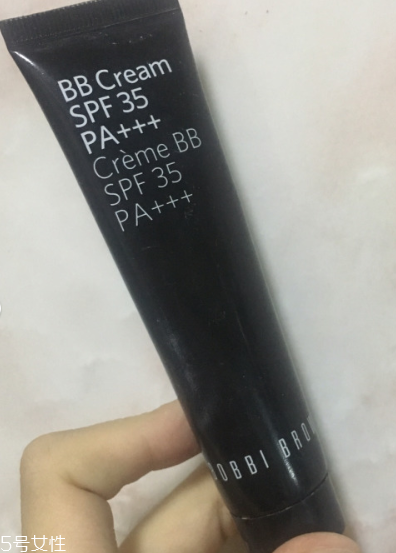 男士bb霜能直接涂臉嗎 男士bb霜用前涂什么好 男士bb霜能直接涂臉嗎 男士bb霜用前涂什么好