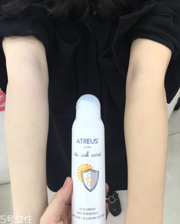 防曬噴霧里面有酒精嗎？防曬噴霧都有酒精嗎？