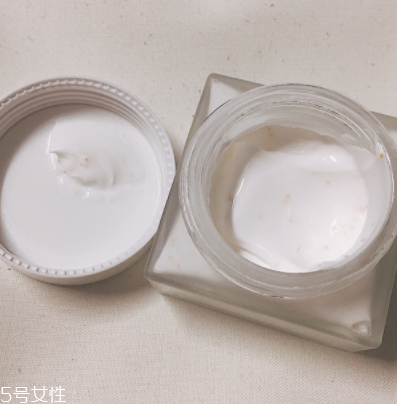 素顏霜大概多少錢(qián)？性價(jià)比高的素顏霜推薦