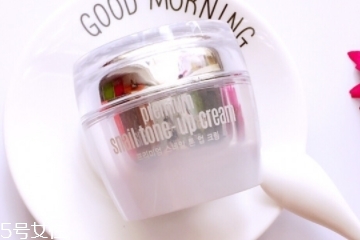 素顏霜是彩妝嗎？素顏霜屬于彩妝嗎？