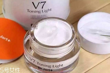 素顏霜晚上可以不洗嗎？素顏霜不洗有副作用嗎？