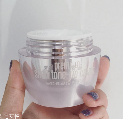 素顏霜晚上可以不洗嗎？素顏霜不洗有副作用嗎？