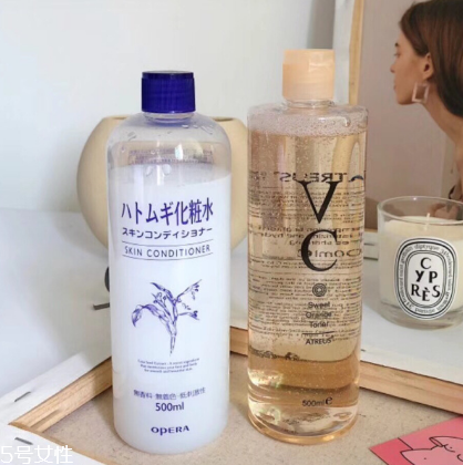 泰國(guó)vc水和薏仁水哪個(gè)好用 泰國(guó)vc水和日本薏仁水對(duì)比 泰國(guó)vc水和薏仁水哪個(gè)好用 泰國(guó)vc水和日本薏仁水對(duì)比