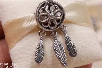 潘多拉捕夢網(wǎng)多少錢？潘多拉捕夢網(wǎng)吊墜價(jià)格