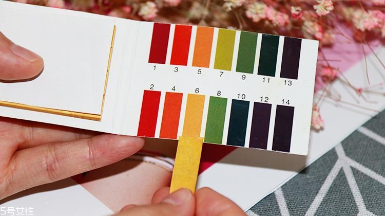 olay水感透白系列與水感透白臻粹系列哪個(gè)好？什么區(qū)別？