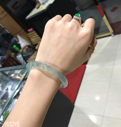 手鐲16號是多大？手鐲16號內(nèi)徑有多少厘米？