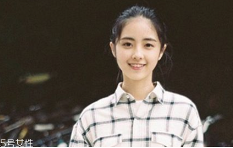 干性皮膚夏天用什么護膚品 夏天用什么護膚品保濕 干性皮膚夏天用什么護膚品 夏天用什么護膚品保濕