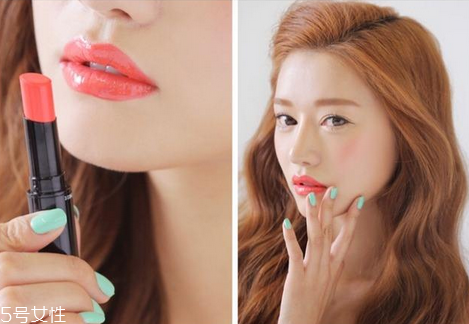 唇膏能吃嗎？潤唇膏吃進(jìn)去要不要緊？