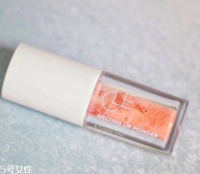 唇膏能讓睫毛變長(zhǎng)嗎？潤(rùn)唇膏涂睫毛會(huì)增長(zhǎng)嗎？