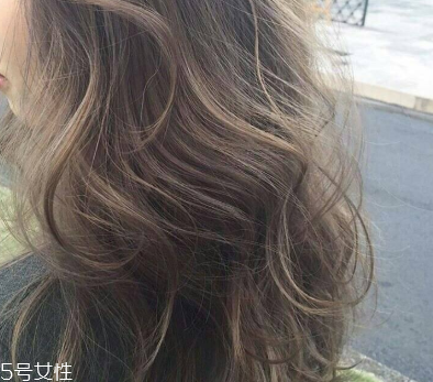 冷棕色適合黃皮膚嗎 冷棕色能直接上色嗎 冷棕色適合黃皮膚嗎 冷棕色能直接上色嗎