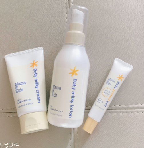 嬰兒乳液一天搽幾次 嬰兒乳液多久用一次最好 嬰兒乳液一天搽幾次 嬰兒乳液多久用一次最好