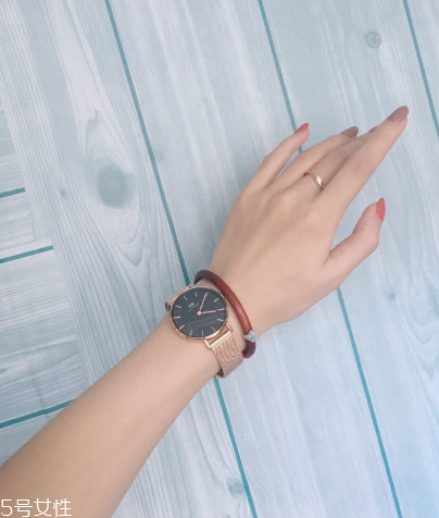 雞血藤手鐲可以碰水嗎？雞血藤手鐲沾水好嗎？