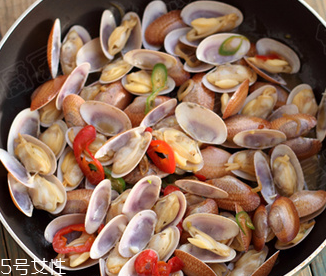 文蛤下酒嗎？文蛤能和酒一起吃嗎？